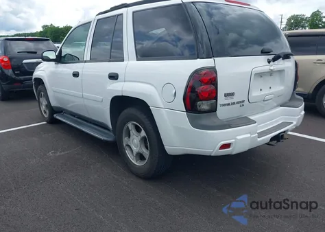2007 Chevrolet Trailblazer Ls from USA, damaged, VIN 1GNDT13S172118320